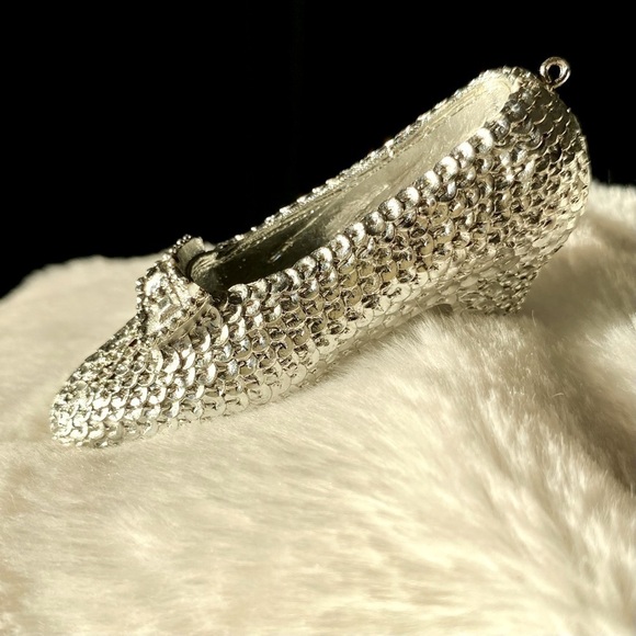 VICTORIAN Style Silver Tone Shoe Ornaments Set of 6 - Picture 8 of 16